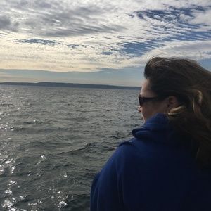 Meet your Posher, Kelly